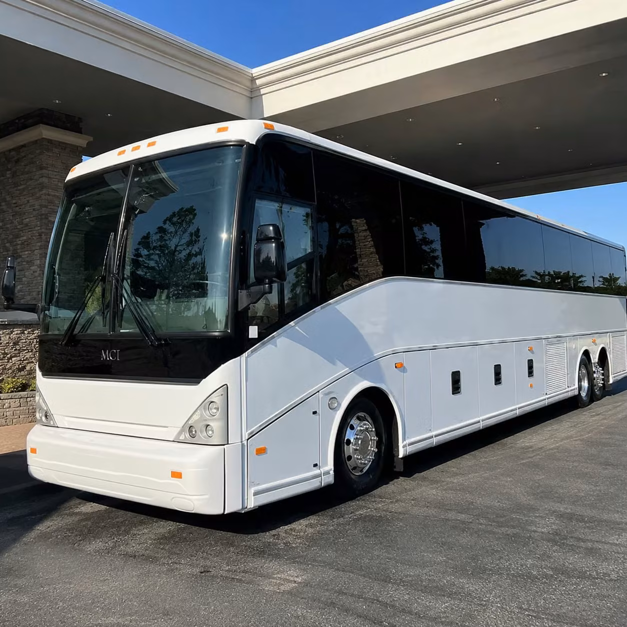 charter bus rentals for st petersburg weddings