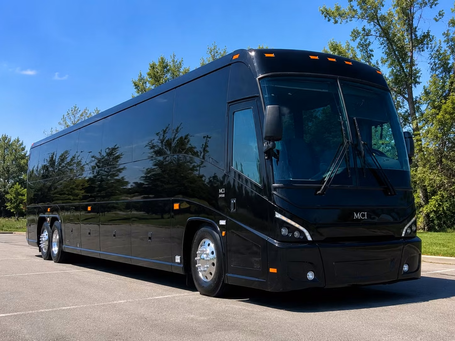 st petersburg wedding shuttle bus rentals that keep your guest list moving